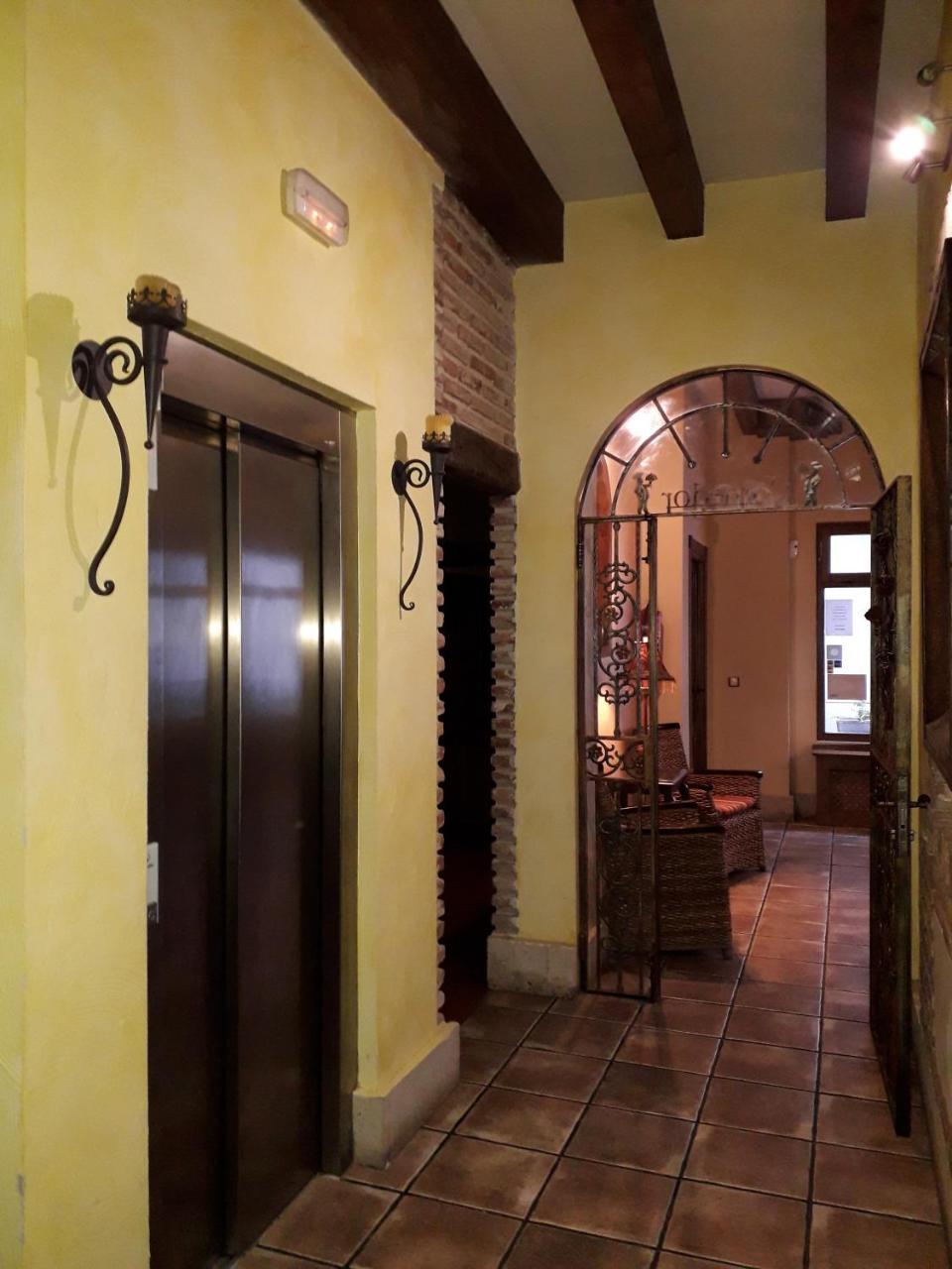 Hotel Rural El Marques Saldaña Dış mekan fotoğraf